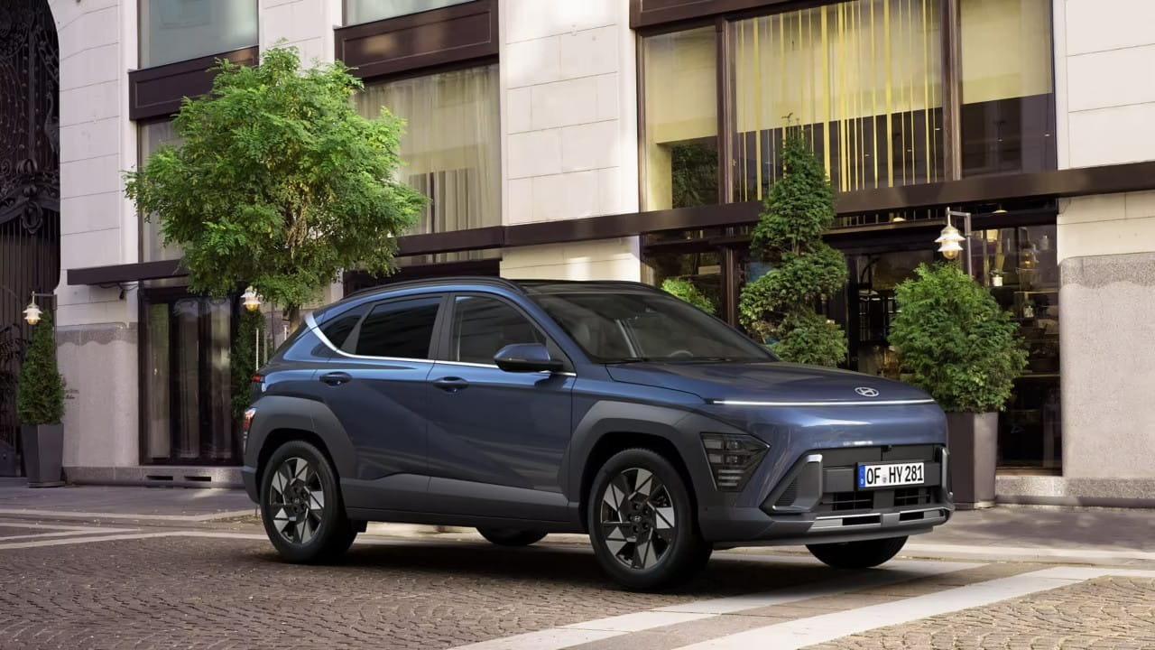 renting hyundai kona híbrido